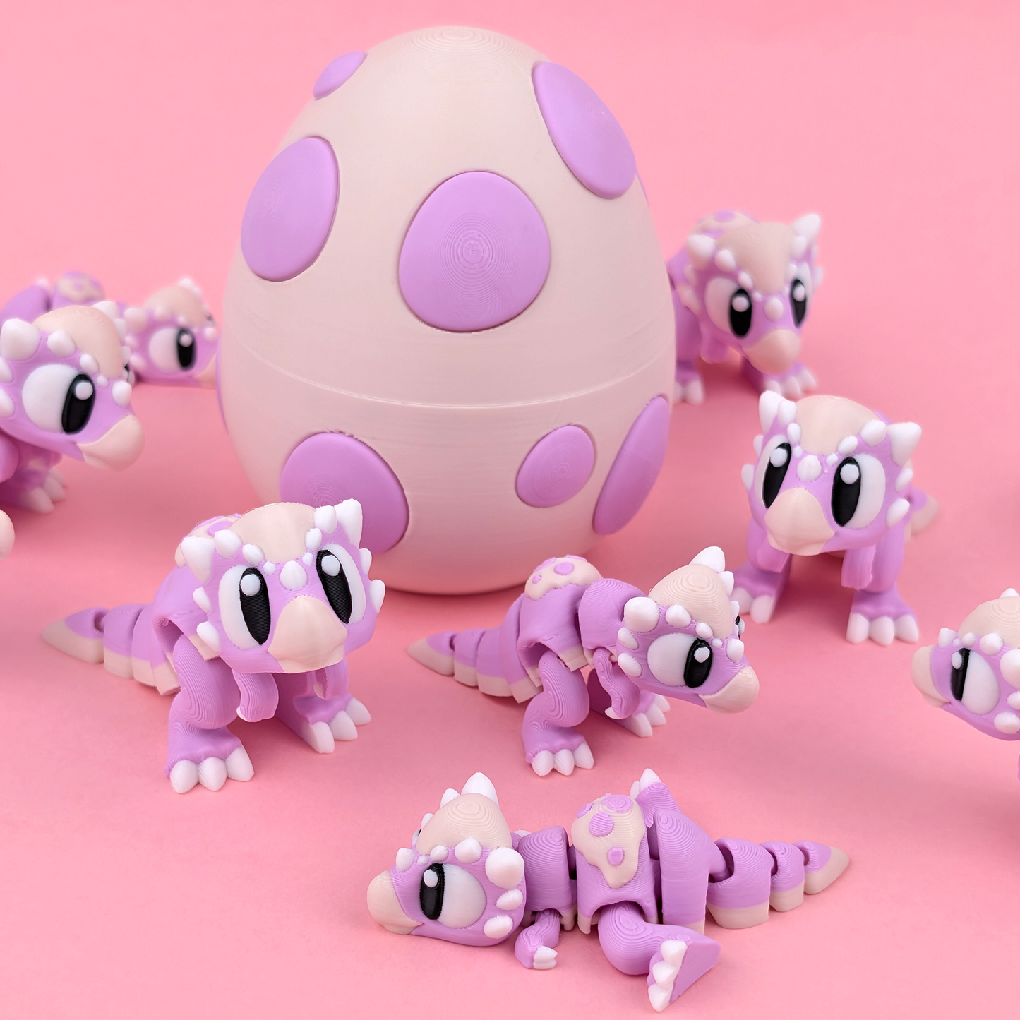 Dinosaurs: multicolor & hatched